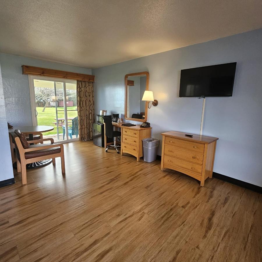 Skylark Shores Resort Lakeport Eksteriør bilde