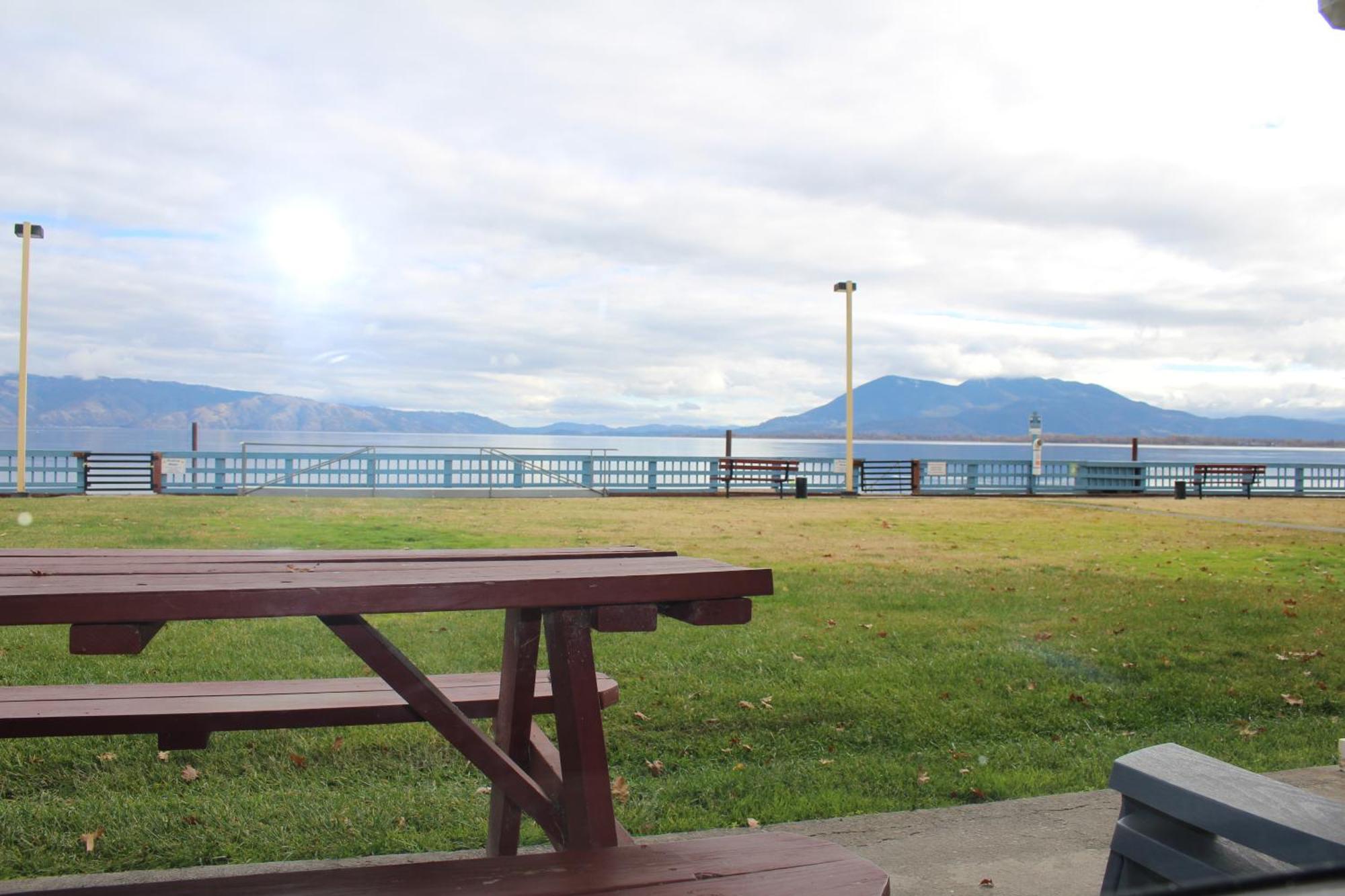 Skylark Shores Resort Lakeport Eksteriør bilde